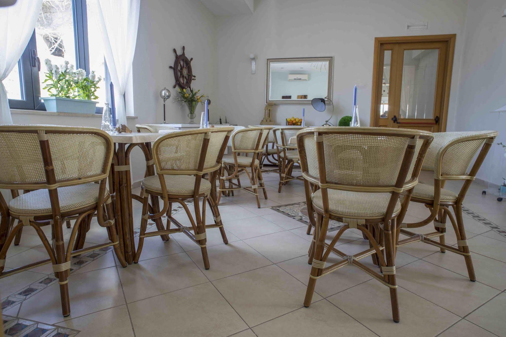L'Approdo Bed & Breakfast San Leone Exterior photo